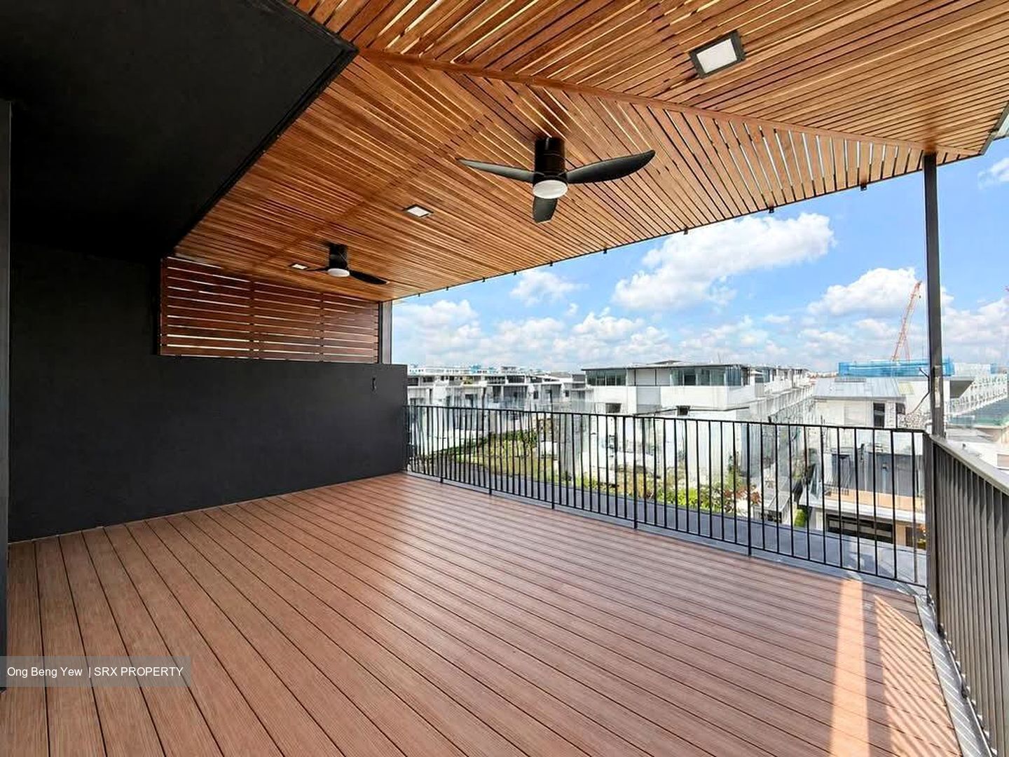 Luxus Hills (ph 7) (D28), Semi-Detached #563219961